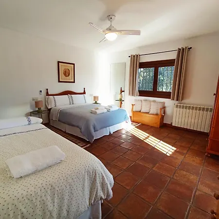 Villa El Contarin - An Andalusian Escape, Archidona, Malaga *